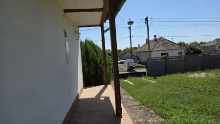 eladó családi ház, Bodrogkisfalud
