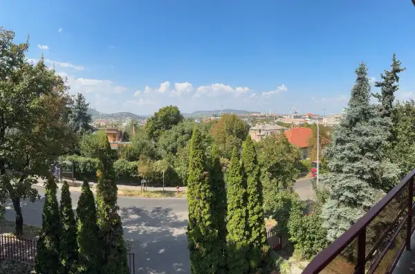 Eladó családi ház, Budapest, I. kerület 5 szoba 315 m² 650 M Ft