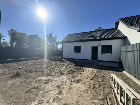 eladó családi ház, Kiskunlacháza