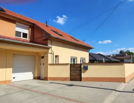 eladó ikerház, Szigetszentmiklós
