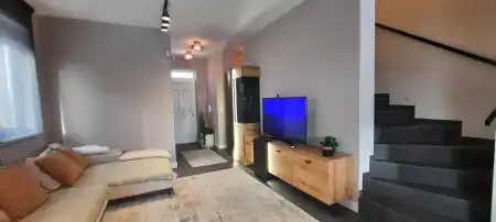 eladó ikerház, Sződliget