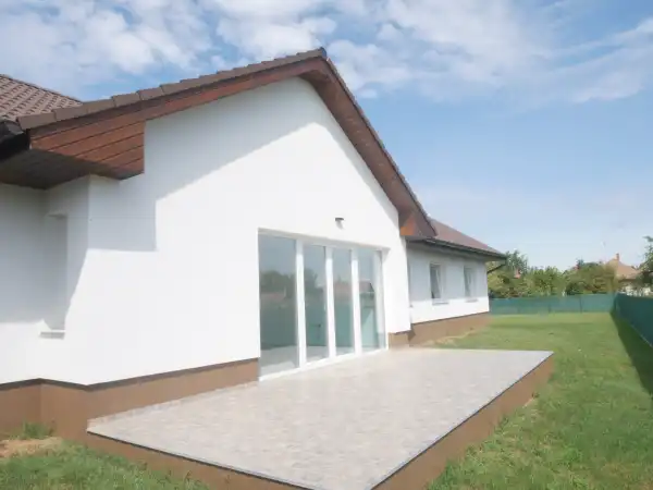 Eladó új építésű családi ház, Albertirsa 4 szoba 124 m² 104 M Ft