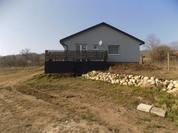 Eladó új építésű családi ház, Iszkaszentgyörgy 4 szoba 130 m² 99 M Ft