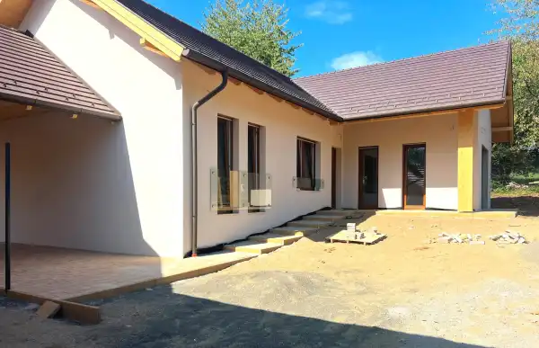 Eladó új építésű családi ház, Veresegyház 5 szoba 125 m² 146.8 M Ft