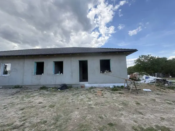 Eladó új építésű ikerház, Dunavarsány 4 szoba 80 m² 84.9 M Ft