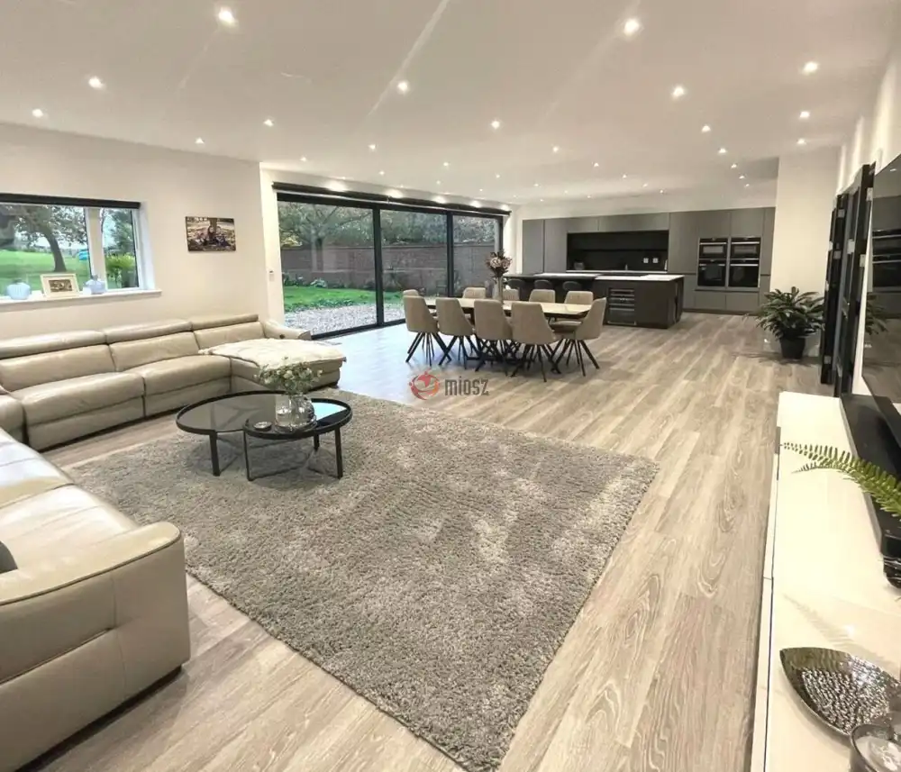 Pest megye - Erdőkertes