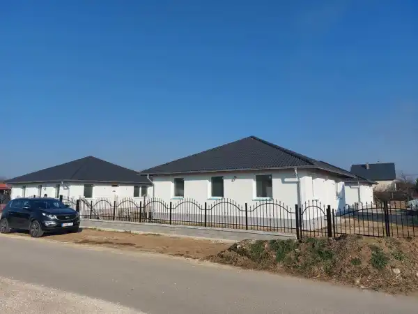 Eladó új építésű ikerház, Kakucs 4 szoba 90 m² 89.9 M Ft
