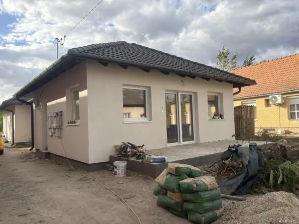 Eladó új építésű ikerház, Kiskunlacháza 3 szoba 54 m² 52.9 M Ft