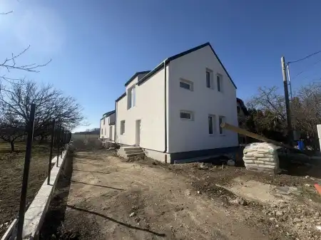 eladó új építésű ikerház, Szigetszentmárton
