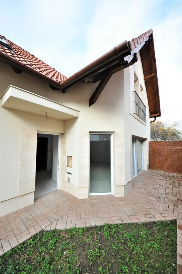 Eladó új építésű téglalakás, Budaörs 3 szoba 64 m² 120.9 M Ft