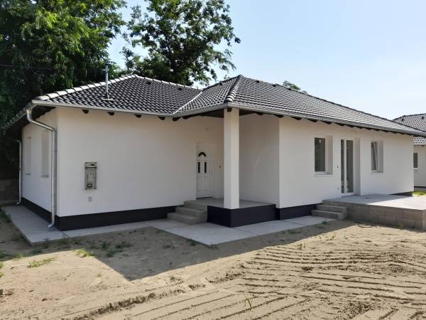 eladó újépítésű családi ház, Szigetszentmiklós