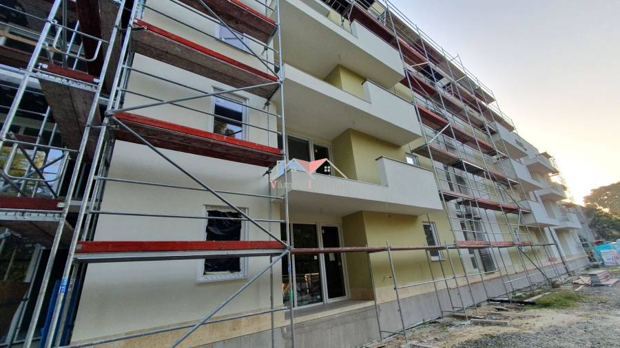 eladó újépítésű téglalakás, Vác