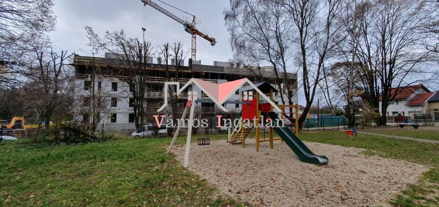 eladó újépítésű téglalakás, Vác