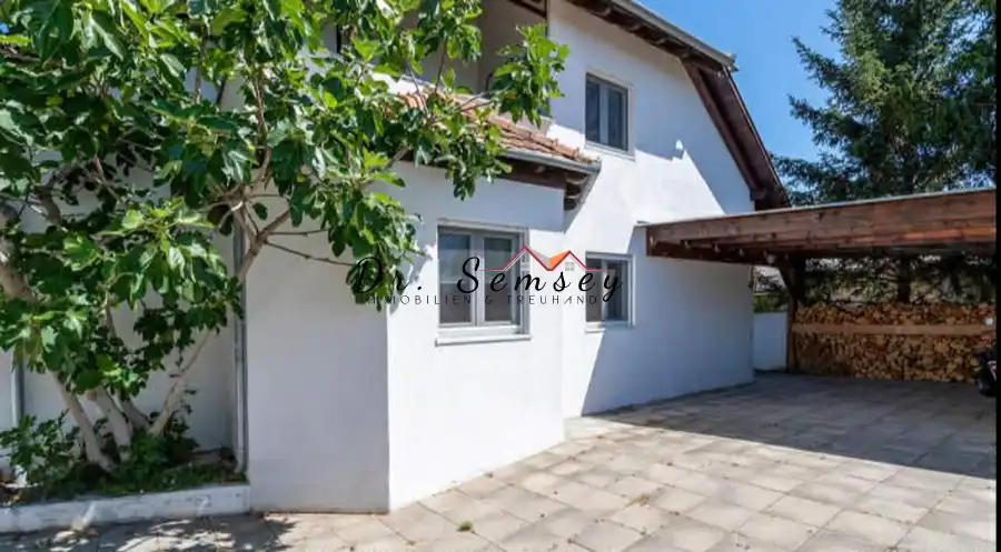 eladó újszerű családi ház, Balatonboglár-Szőlőskislak
