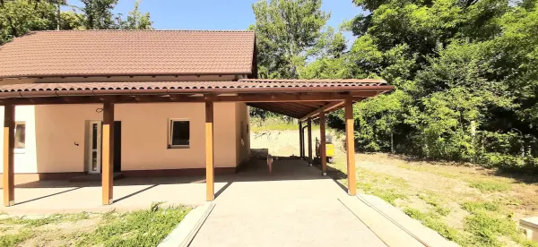 Eladó újszerű családi ház, Zebegény 4 szoba 114 m² 119 M Ft