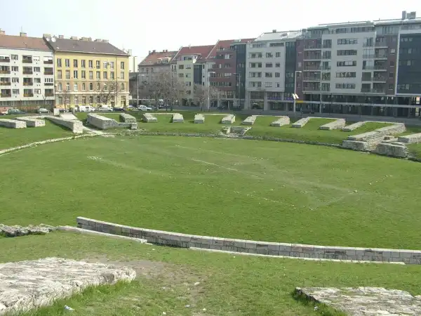 Eladó újszerű téglalakás, Budapest, III. kerület 2 szoba 65 m² 97.5 M Ft