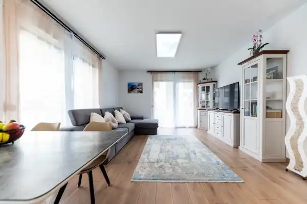 Eladó újszerű téglalakás, Budapest, XI. kerület 4 szoba 96 m² 199 M Ft