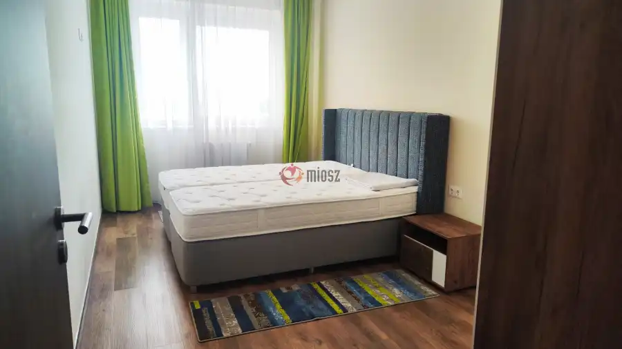 eladó újszerű téglalakás, Budapest, XIII. kerület