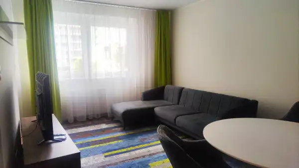 Eladó újszerű téglalakás, Budapest, XIII. kerület 4 szoba 77 m² 120.75 M Ft