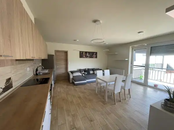 Eladó újszerű téglalakás, Eger 2 szoba 47 m² 55 M Ft