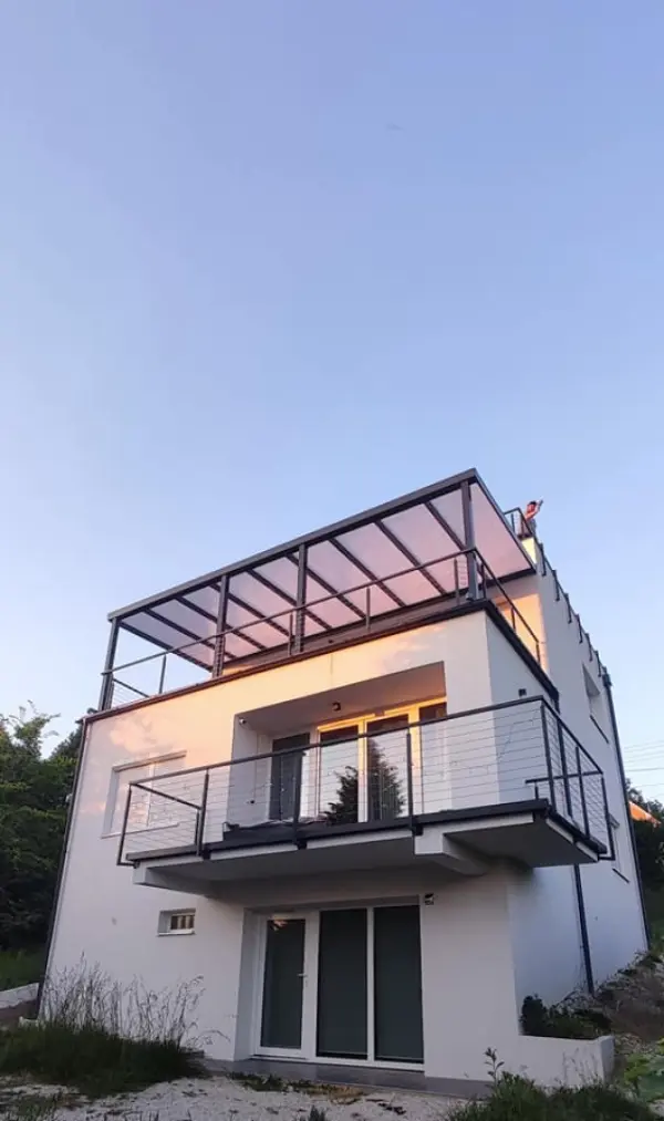 Eladó újszerű téglalakás, Fonyód 1 szoba 41 m² 73 M Ft