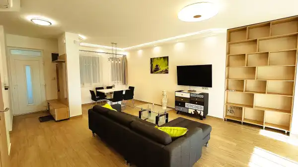 Eladó újszerű téglalakás, Győr 3 szoba 80 m² 86 M Ft