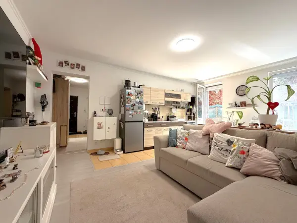 Eladó újszerű téglalakás, Halásztelek 1+1 szoba 51 m² 63.9 M Ft