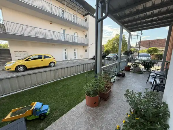 Eladó újszerű téglalakás, Hatvan 3 szoba 54 m² 47 M Ft