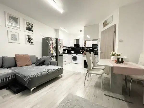 Eladó újszerű téglalakás, Nagycenk 2 szoba 63 m² 51.3 M Ft