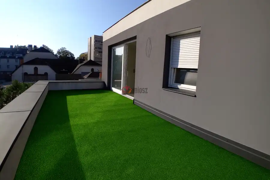 eladó újszerű téglalakás, Zalaegerszeg