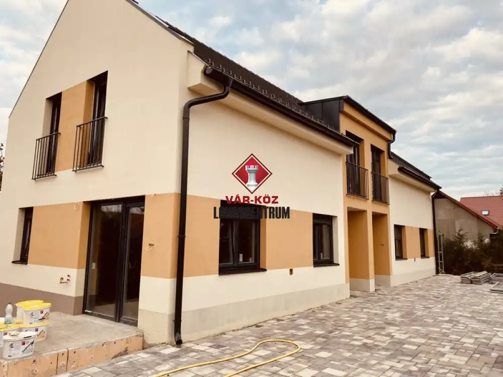 Balatonszárszói Társasház - Balatonszárszó